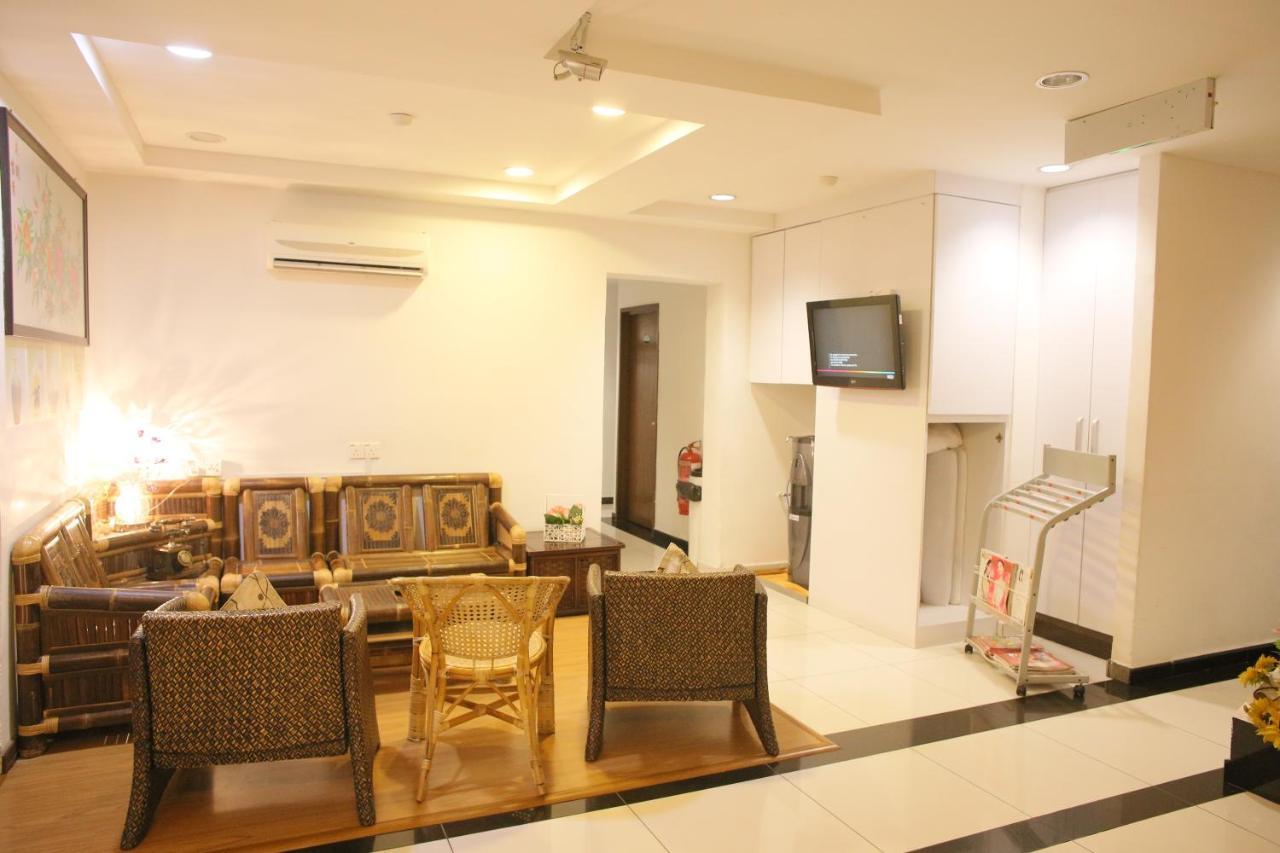 N K Hotel Muar Εξωτερικό φωτογραφία