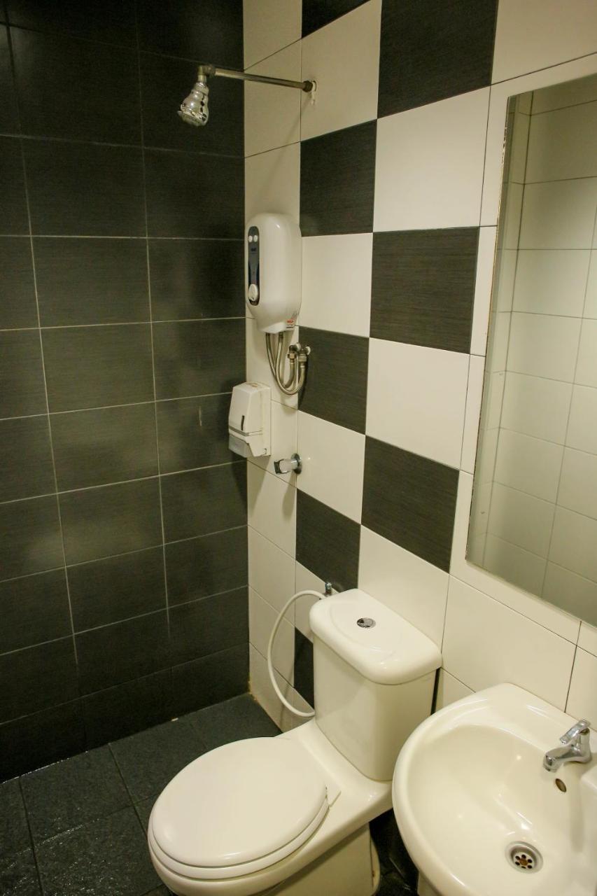 N K Hotel Muar Εξωτερικό φωτογραφία